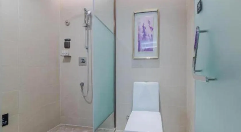 Lavande Hotel Shenzhen Bay Houhai Avenue