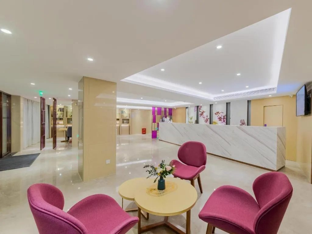 Lavande Hotel Shenzhen Bay Houhai Avenue