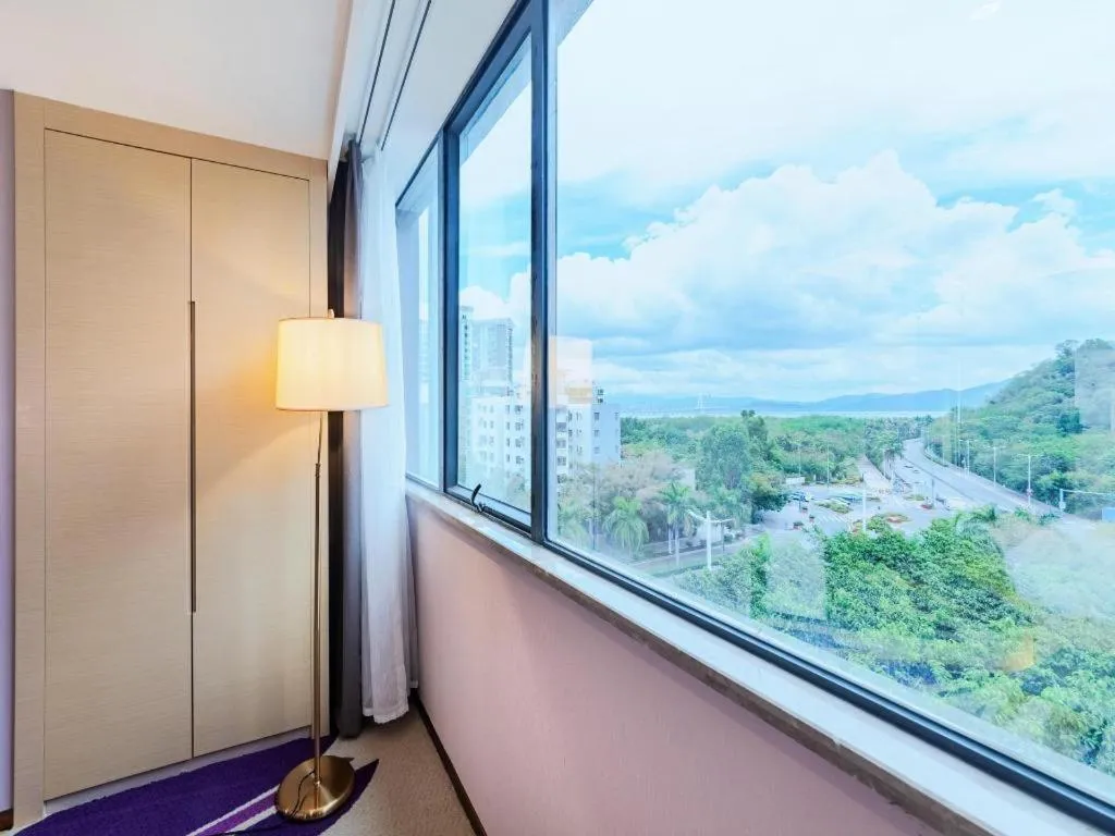 Lavande Hotel Shenzhen Bay Houhai Avenue