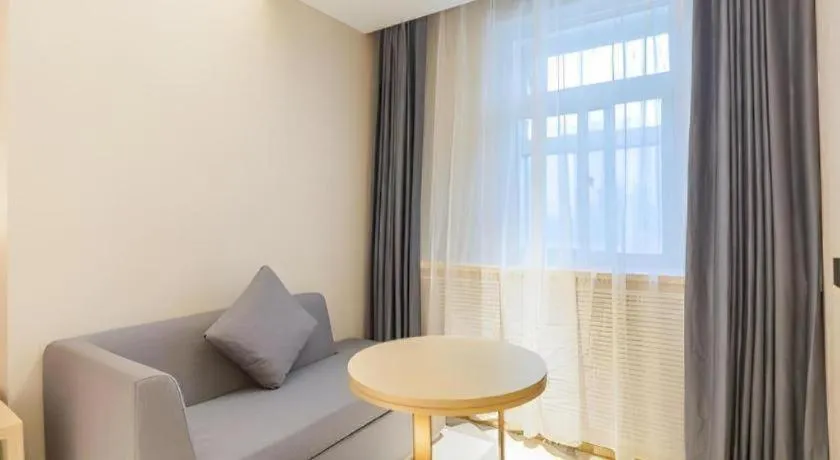 Lavande Hotel Beijing Industry University Metro Station