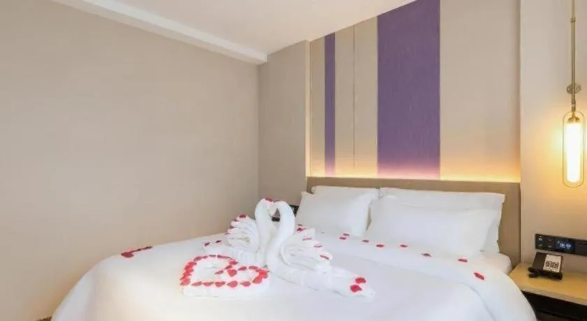 Bed in Lavande Hotel Beijing Industry University Metro Station