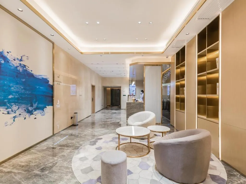 Lavande Hotel Beijing Industry University Metro Station