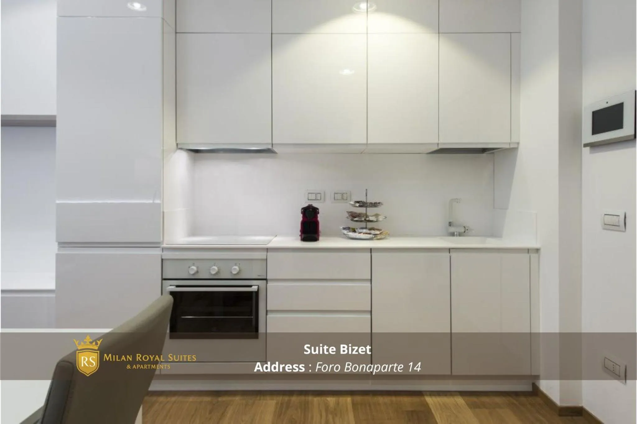 Kitchen or kitchenette in Milan Royal Suites - Centro Brera