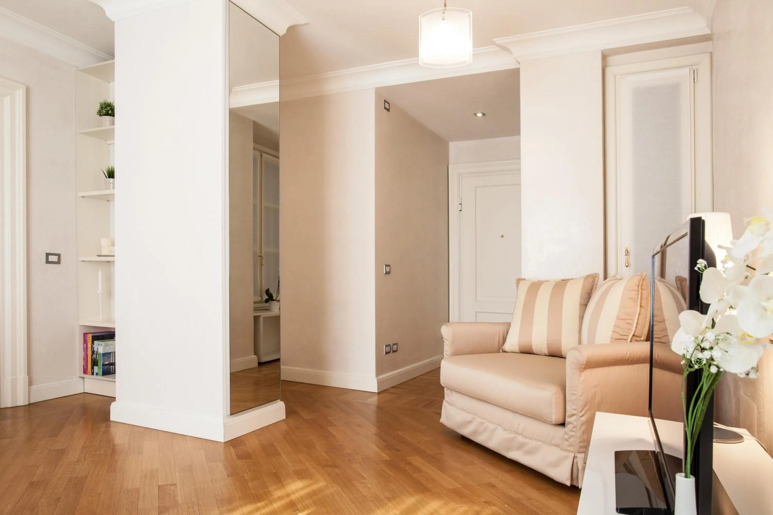 Living room in Milan Royal Suites - Centro Brera