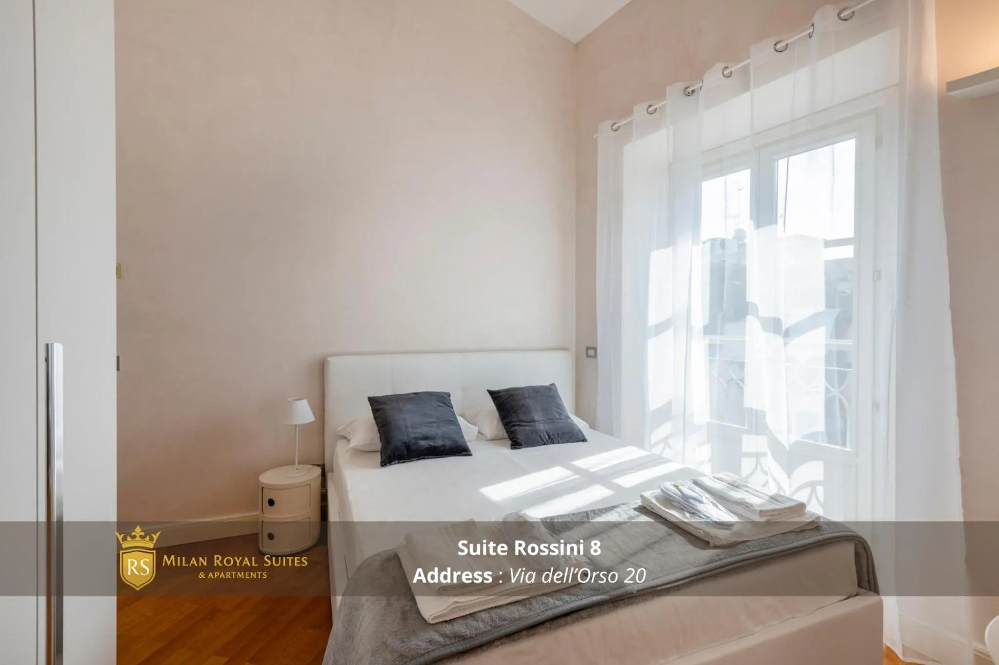 Bedroom, Bed in Milan Royal Suites - Centro Brera
