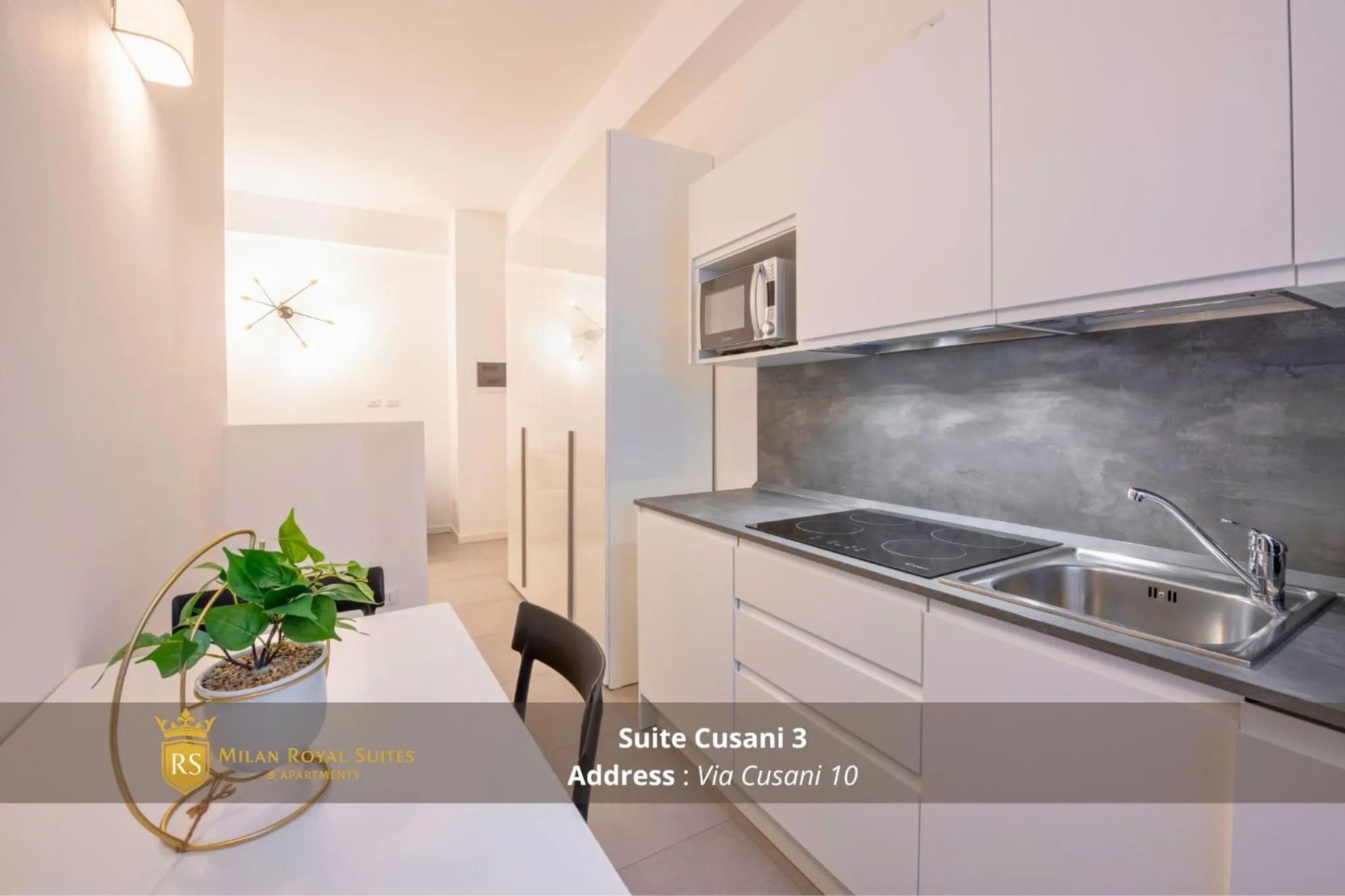 Communal lounge/ TV room in Milan Royal Suites - Centro Brera