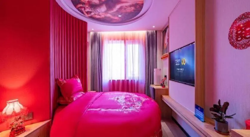 Bed in Super 8 Hotel Premier Beijing Changping Science & Technology Park