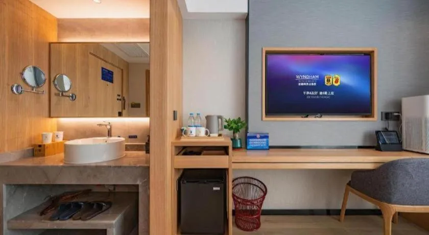 Super 8 Hotel Premier Beijing Changping Science & Technology Park