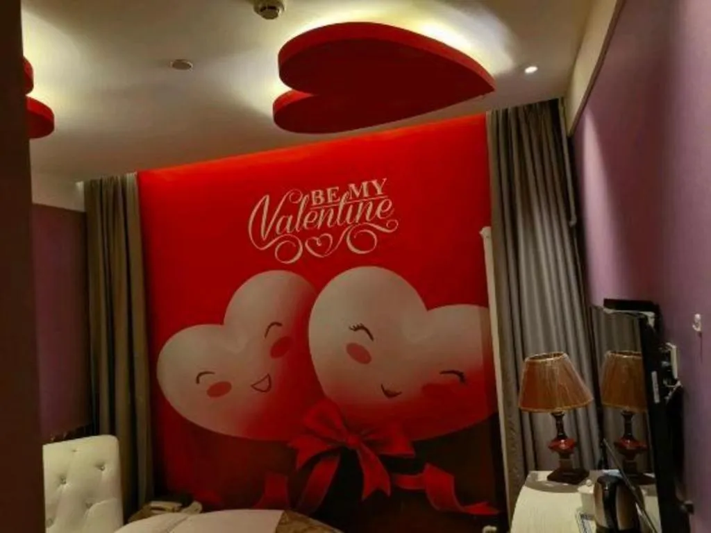 Bed in Super 8 Hotel Beijing South Railway Station Majiabao Metro Station