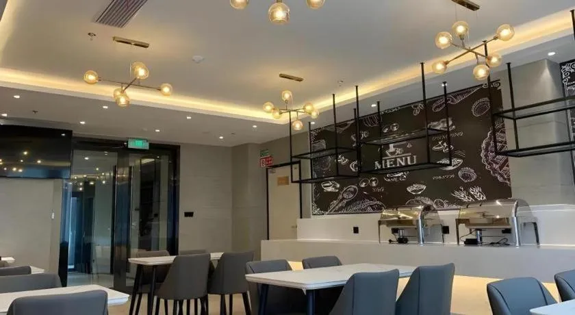 Green Tree Inn Express Chizhou Gymnasium