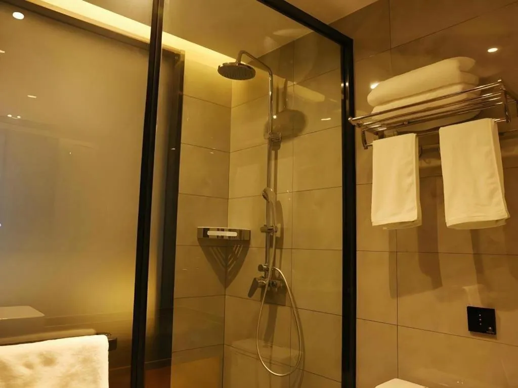 Green Tree Inn Express Chizhou Gymnasium