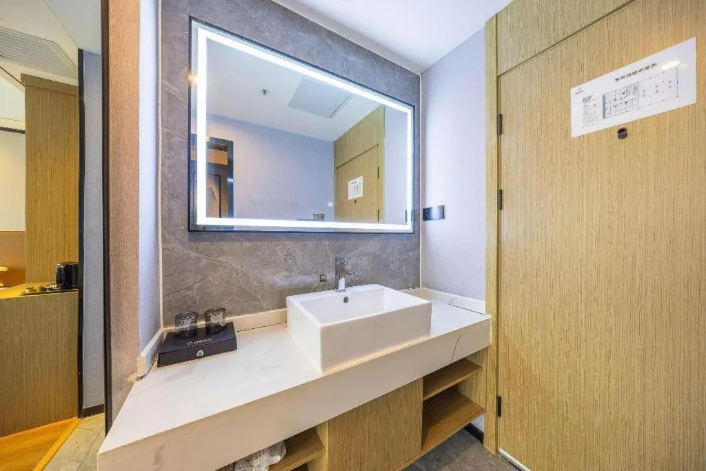 Gya Hotel Dingxi Lintao County East Bus Station