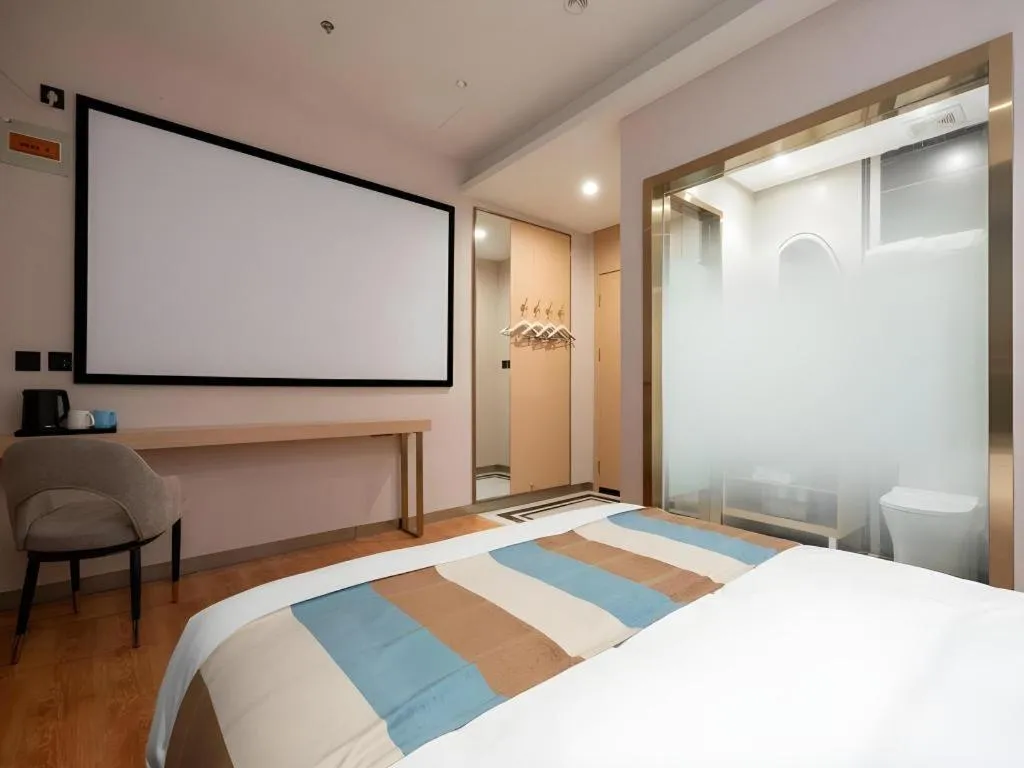 Bed in VX Hotel Beijing Daxing Wufutang Metro Station Zhongke Dianshanggu