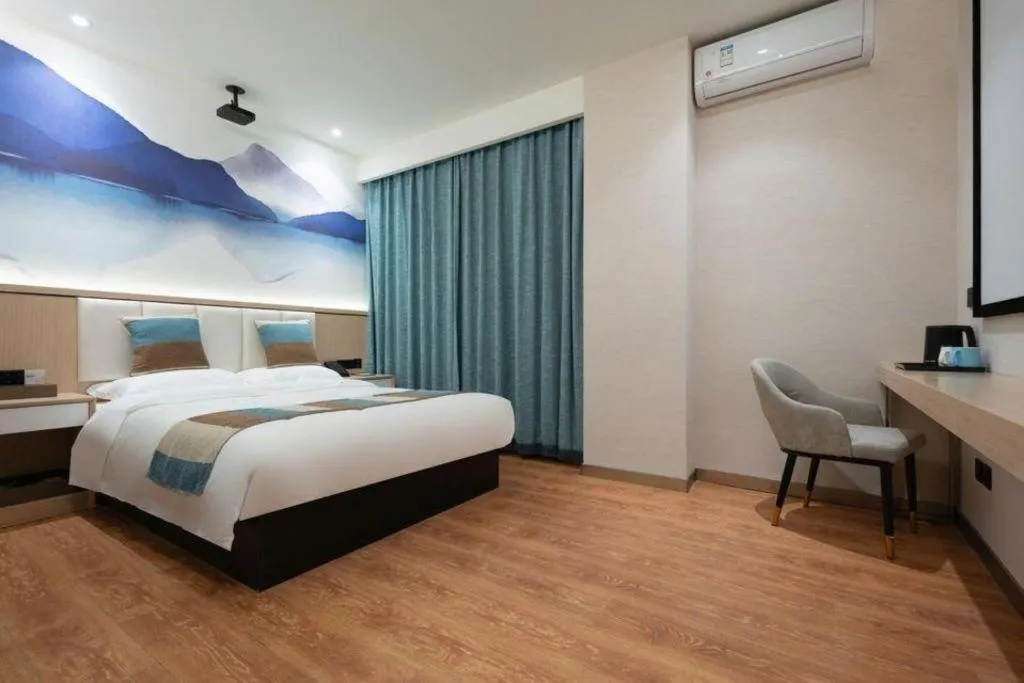 Bed in VX Hotel Beijing Daxing Wufutang Metro Station Zhongke Dianshanggu