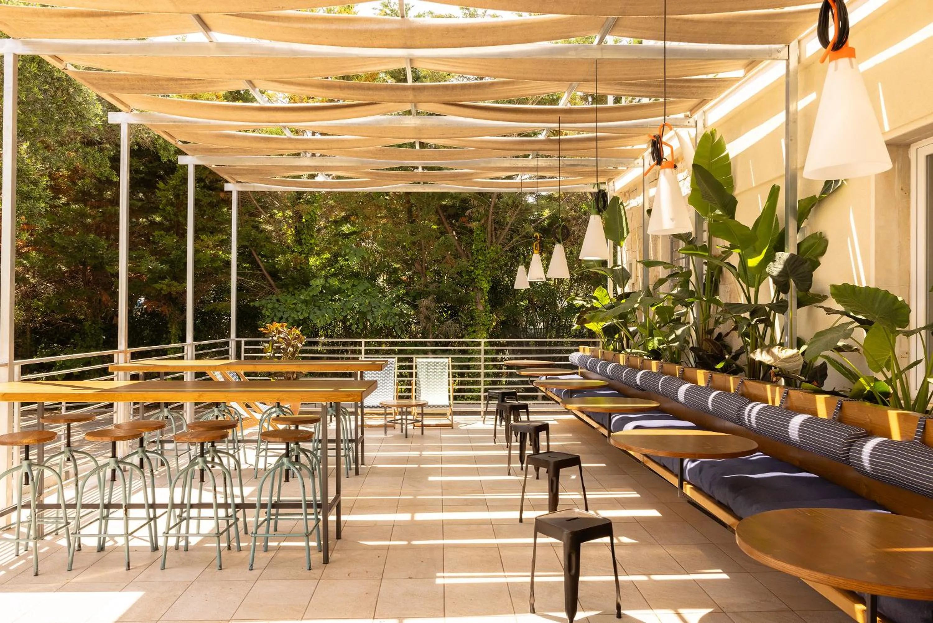 Restaurant/places to eat in Ostello della Gioventù Brindisi