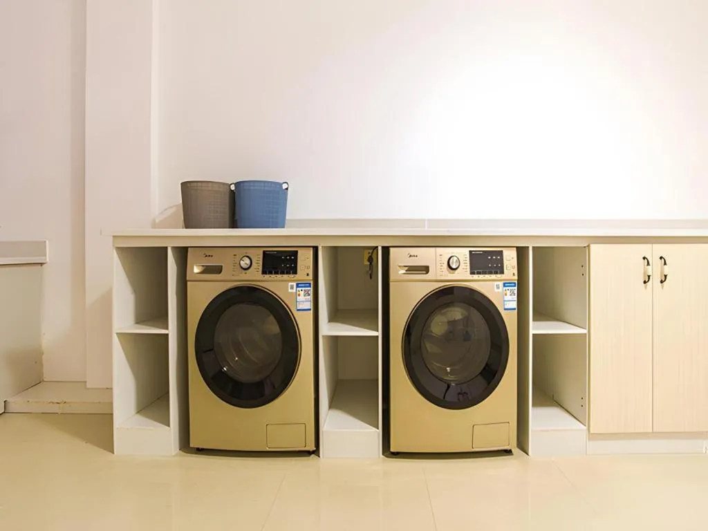 Borrman Hotel Hezhou Lingfeng Plaza