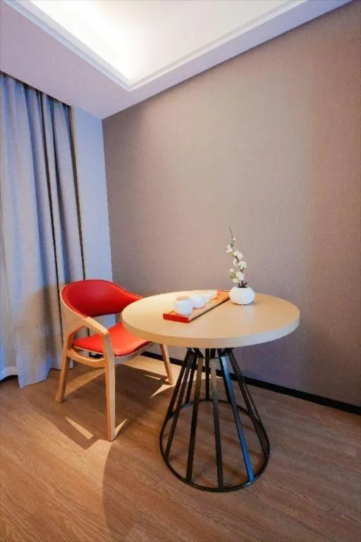 Echeng Hotel Hezhou Shizheng Square