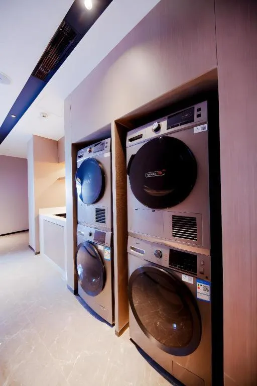 Echeng Hotel Hezhou Shizheng Square