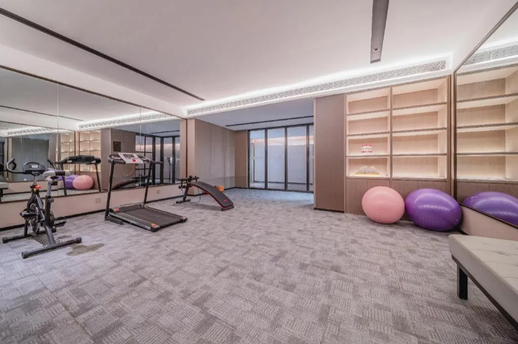 Echeng Hotel Hezhou Shizheng Square