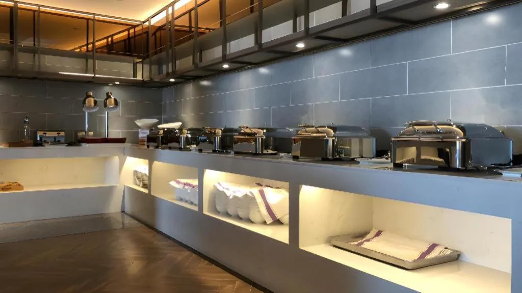 Echeng Hotel Hezhou Shizheng Square