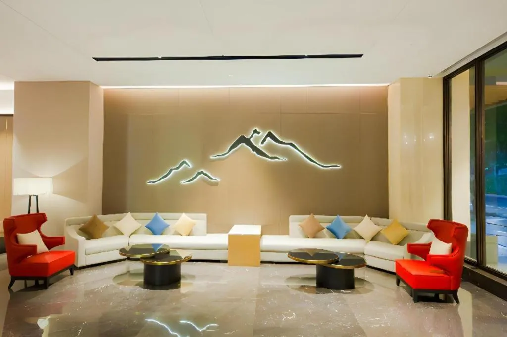 Echeng Hotel Hezhou Shizheng Square