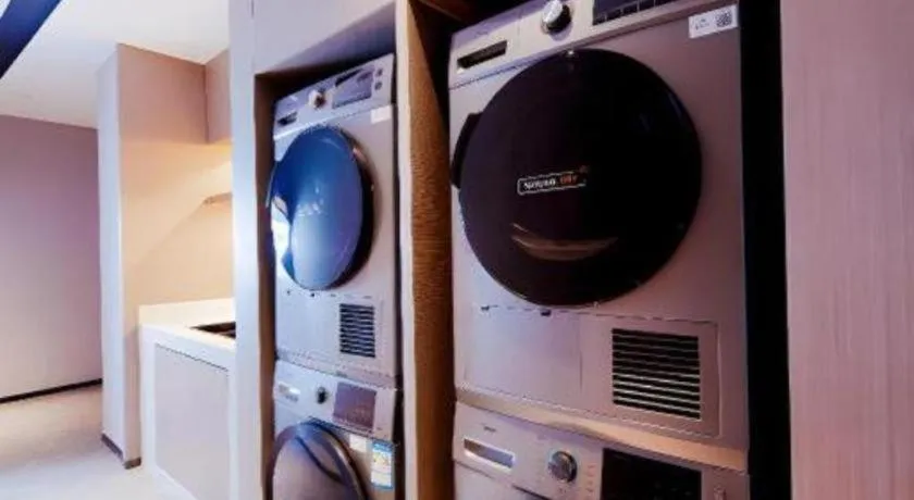 Echeng Hotel Hezhou Shizheng Square