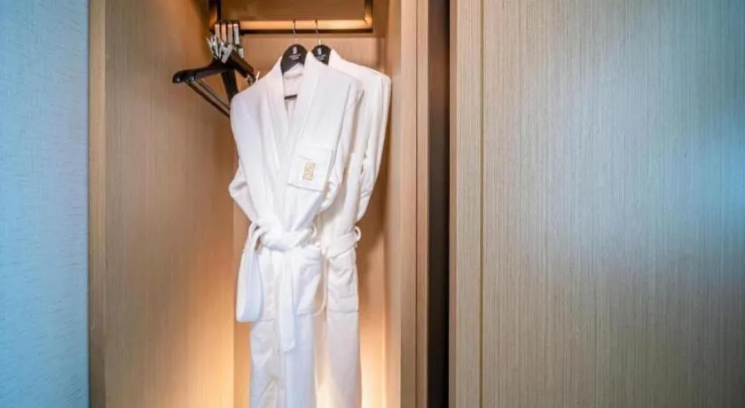 Echeng Hotel Hezhou Shizheng Square