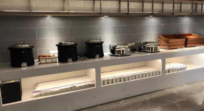 Echeng Hotel Hezhou Shizheng Square