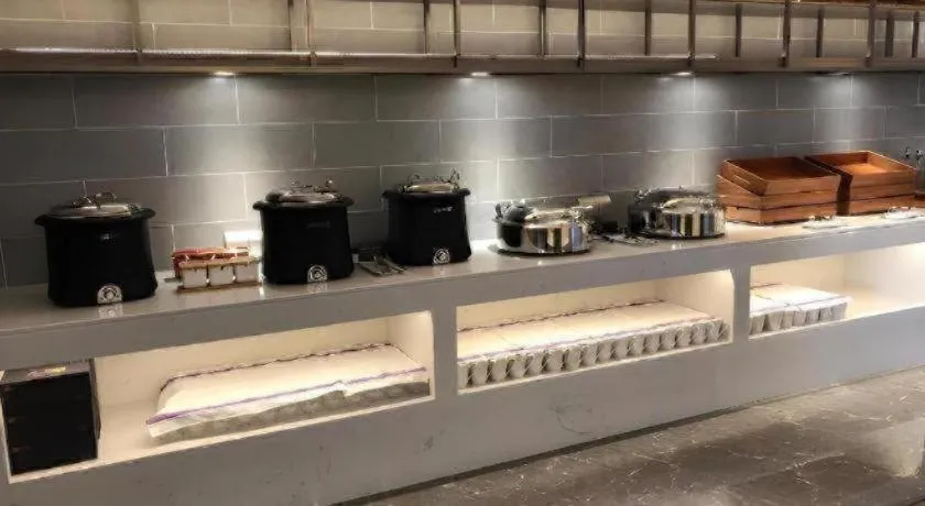 Echeng Hotel Hezhou Shizheng Square