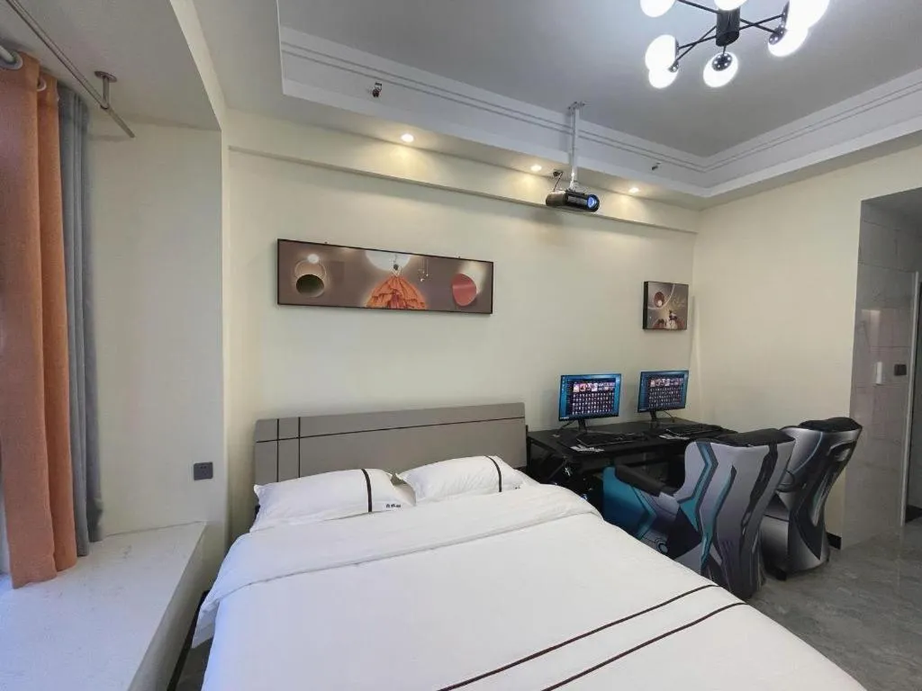 Bed in Echarm Hotel Changsha South High-Speed Railway Station Wuyue Plaza