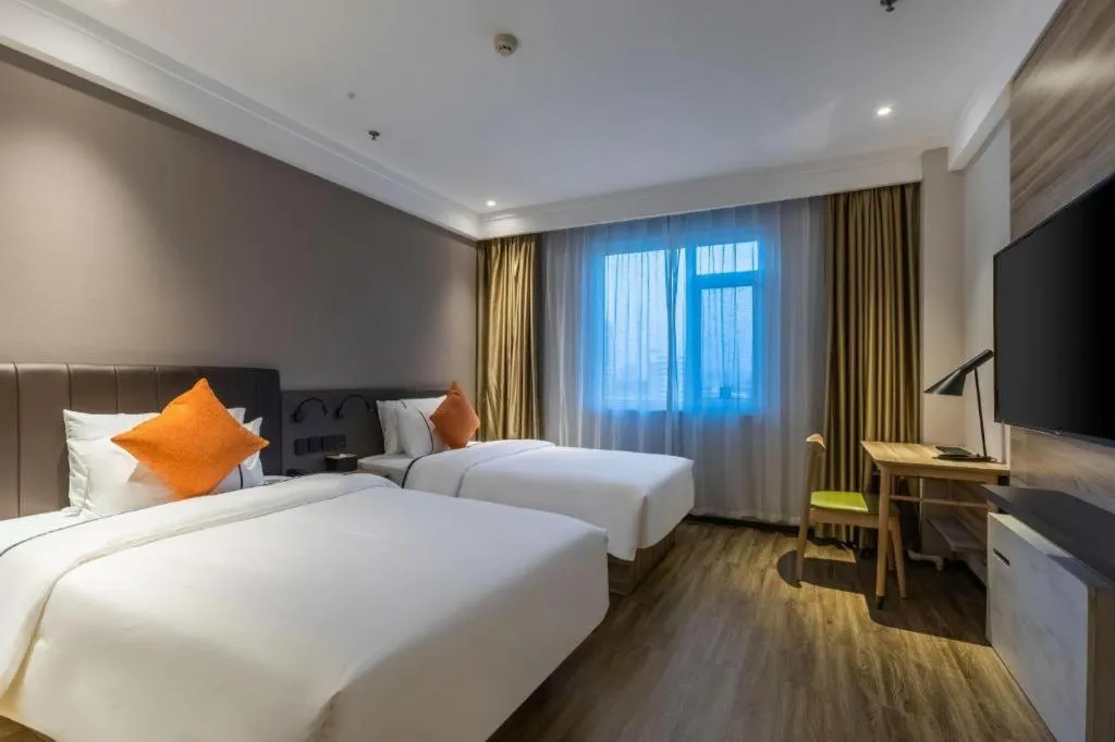 Bed in City Comfort Inn Handan New Century Plaza
