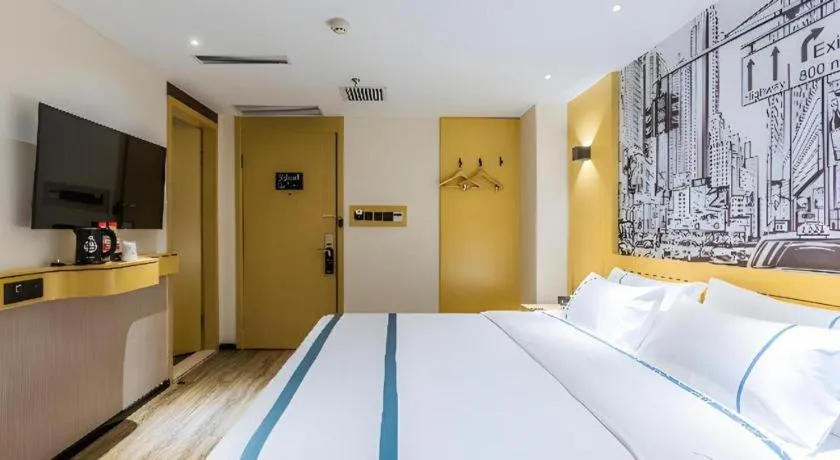 Bed in City Comfort Inn Handan New Century Plaza