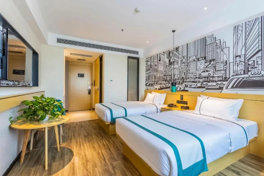 Bed in City Comfort Inn Handan New Century Plaza