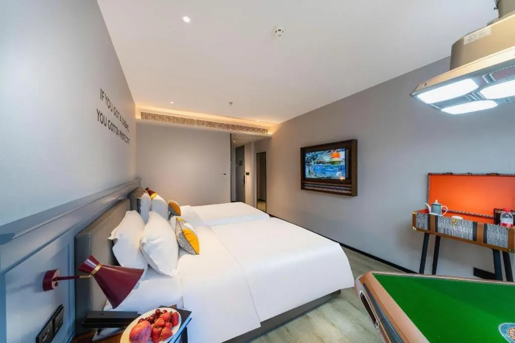 Bed in Premier City Comfort Hotel Suizhou Wuyue Plaza