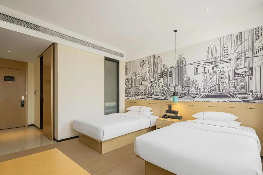 Bed in City Comfort Inn Tangshan Railway Station Lunan District Government