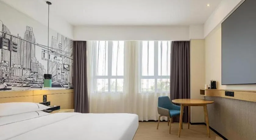 Bed in City Comfort Inn Tangshan Railway Station Lunan District Government