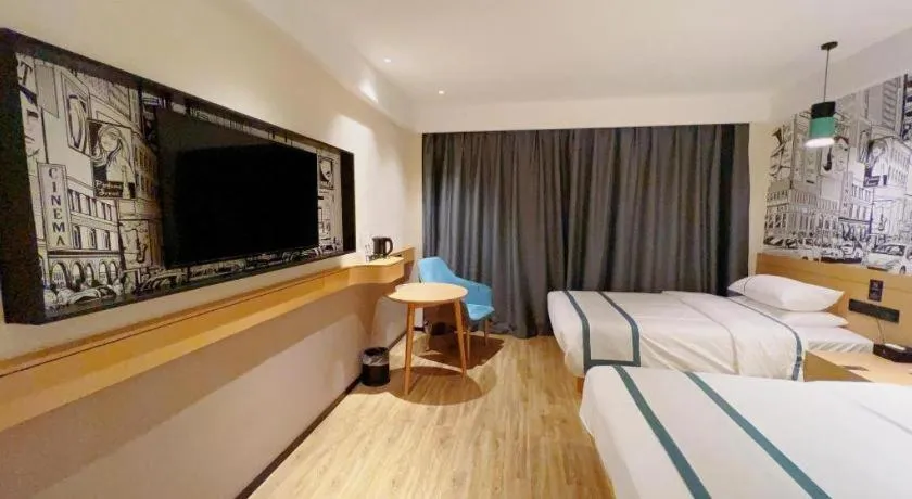 Bed in City Comfort Inn Tangshan Railway Station Lunan District Government