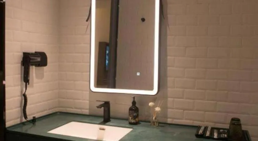 Premier City Comfort Hotel Wuhan Hankou Railway Station Changgang Road Metro Station