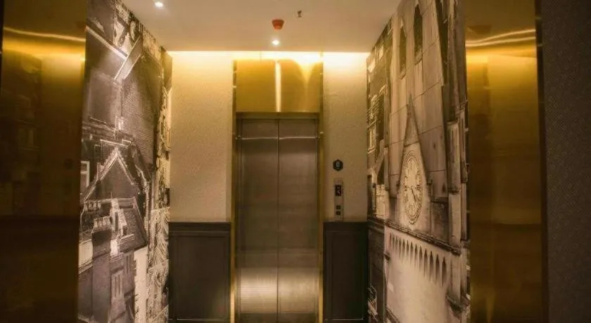 Premier City Comfort Hotel Wuhan Hankou Railway Station Changgang Road Metro Station