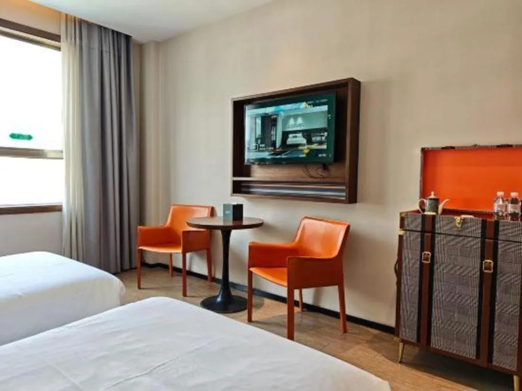 Bed in Premier City Comfort Hotel Wuhan Hankou Railway Station Changgang Road Metro Station