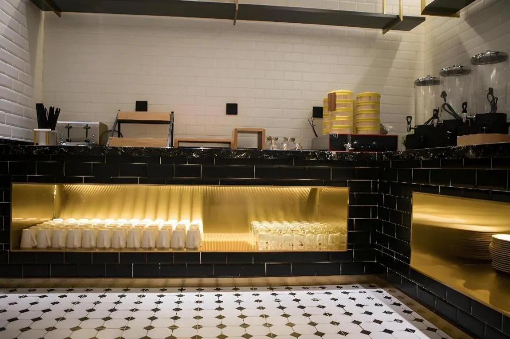 Premier City Comfort Hotel Wuhan Hankou Railway Station Changgang Road Metro Station