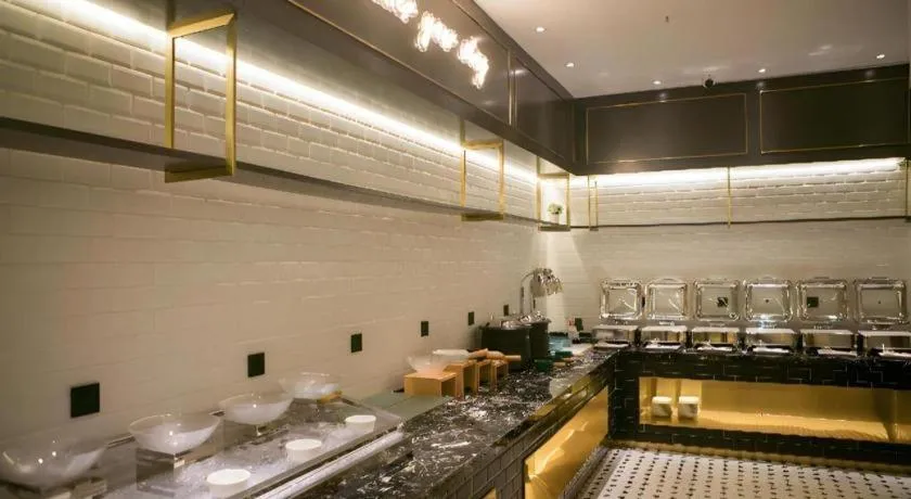 Premier City Comfort Hotel Wuhan Hankou Railway Station Changgang Road Metro Station