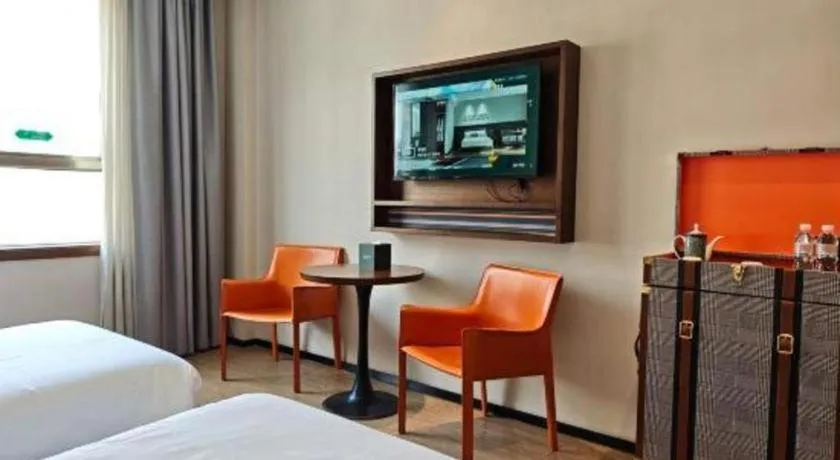 Bed in Premier City Comfort Hotel Wuhan Hankou Railway Station Changgang Road Metro Station