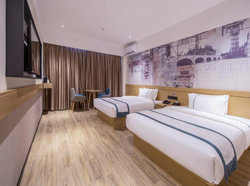Bed in City Comfort Inn Liuzhou Liudong New District Hualing Youlinghui