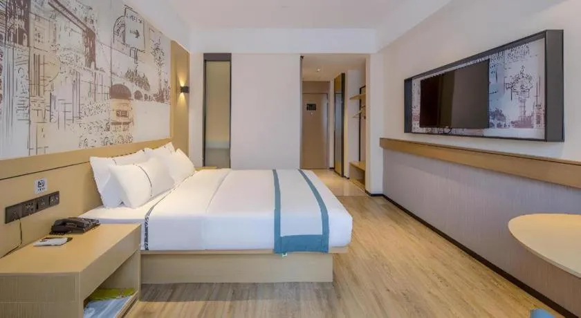 Bed in City Comfort Inn Pingxiang Free Trade Zone Redwood City
