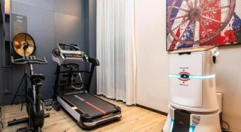 City Comfort Premier Hotel Liuzhou Wuxing Pedestrian Street Jinggu Building