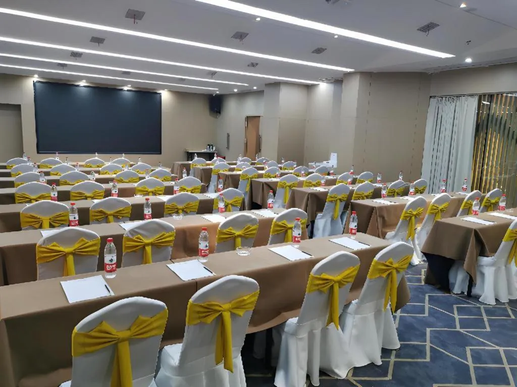 Echeng Hotel Enshi Minzu Road
