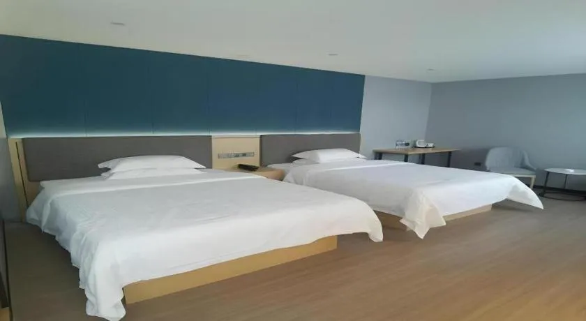 Bed in Green Tree Inn Urumqi San'gong Metro Station Exit