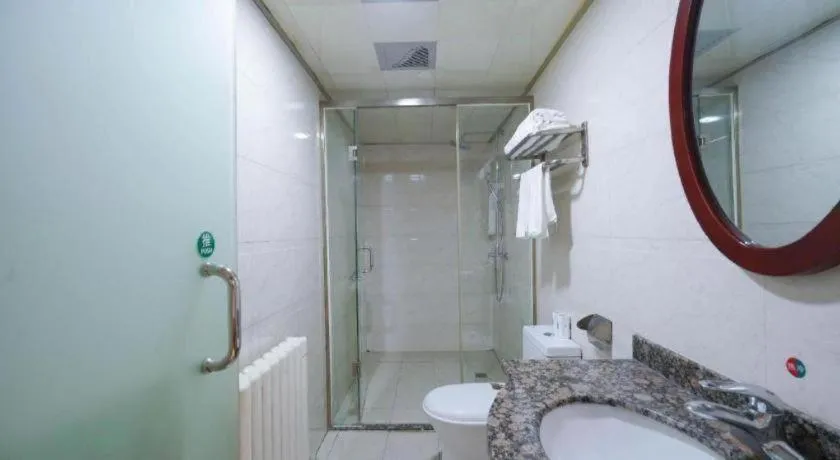 Green Tree Inn Urumqi San'gong Metro Station Exit