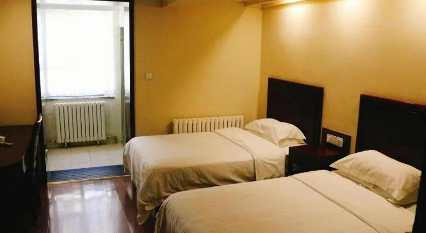 Bed in Green Tree Inn Urumqi San'gong Metro Station Exit